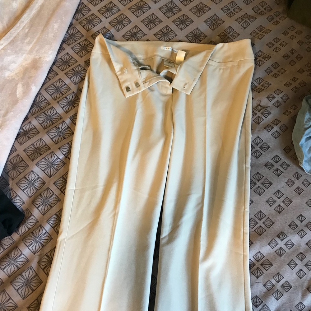 Emma James/Liz Claiborne cream colored dress pants